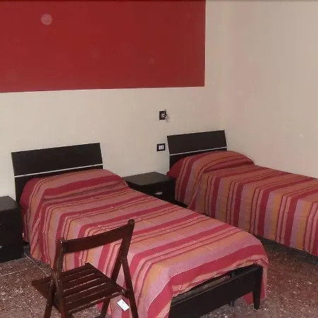 Pia 3* سيراكوزا